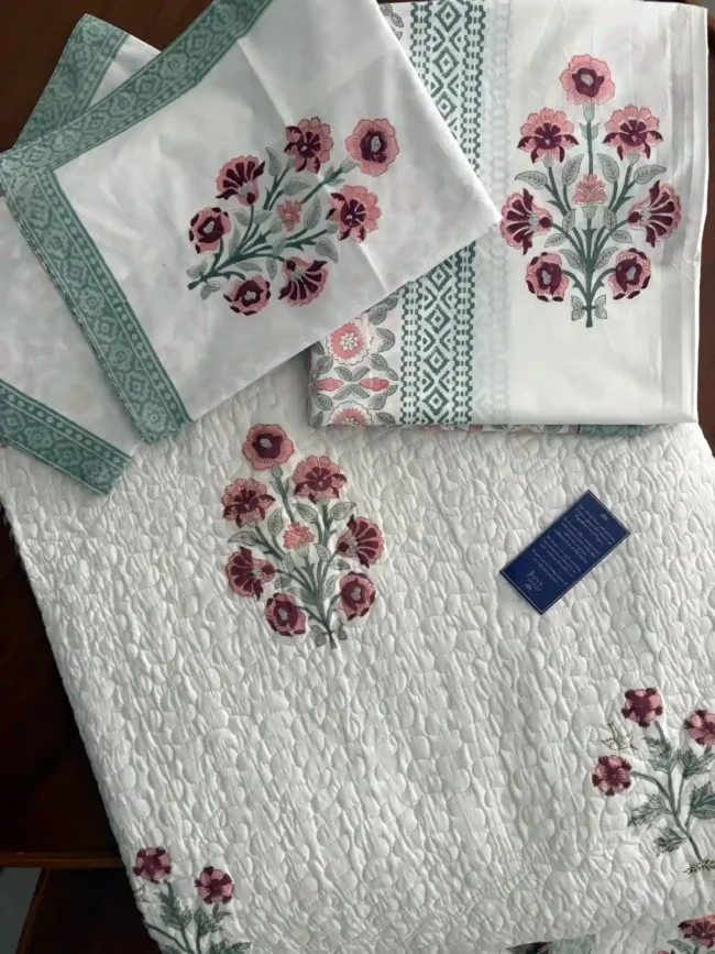Shahi Phoolankī - King Size Bedding Set: Bedsheet + Bedcover - Image 3