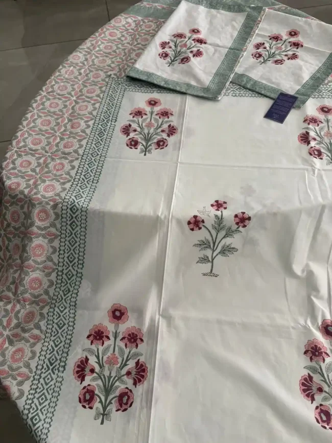 Shahi Phoolankī - King Size Bedding Set: Bedsheet + Bedcover - Image 8