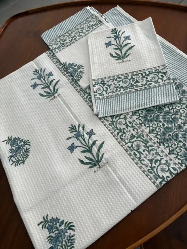 Handblocked Bath & Hand Towel Set - Image 4