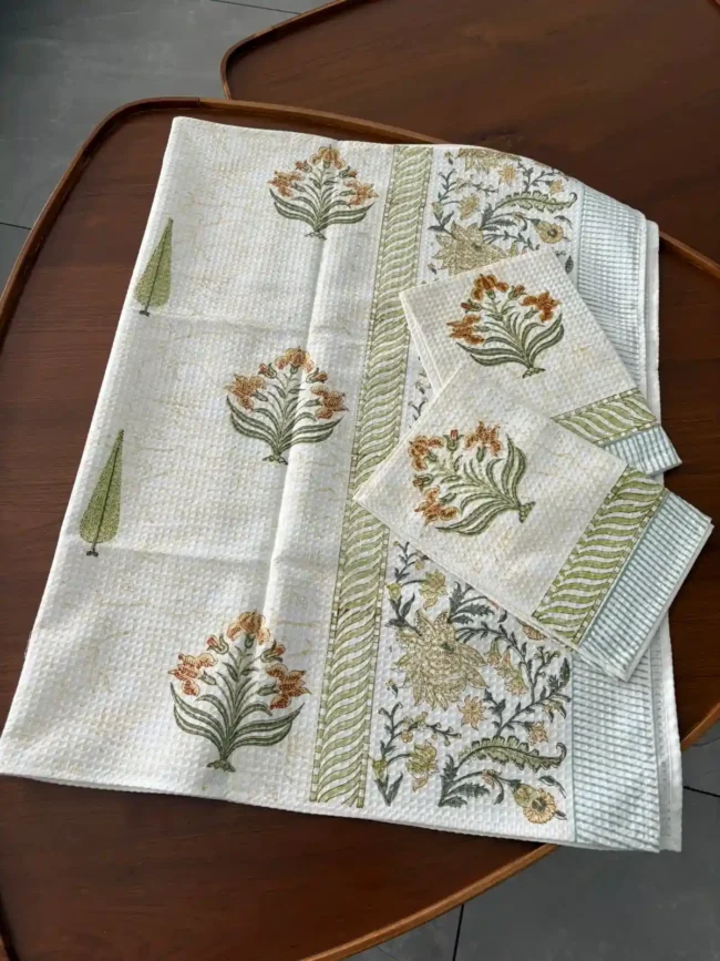 Handblocked Bath & Hand Towel Set - Image 2