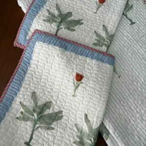 Palmette Groove - King Size - Bed Cover (95 x 108)