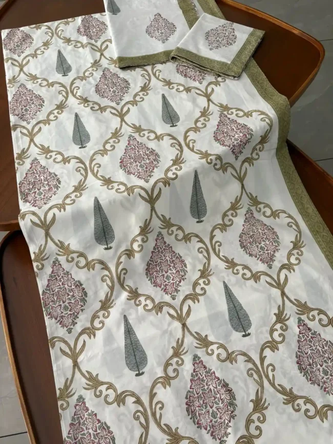 Regal Meadow - Super King Size Bed Sheet (108 x 108) - Image 3