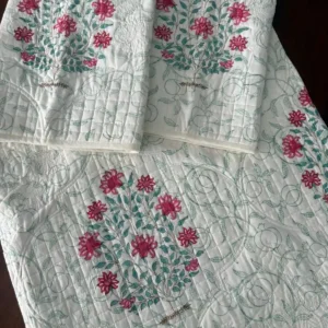Vine & Bloom - Motif Quilted Bed Cover - King Size