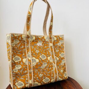 Tote Bags with Magnetic Buttons
