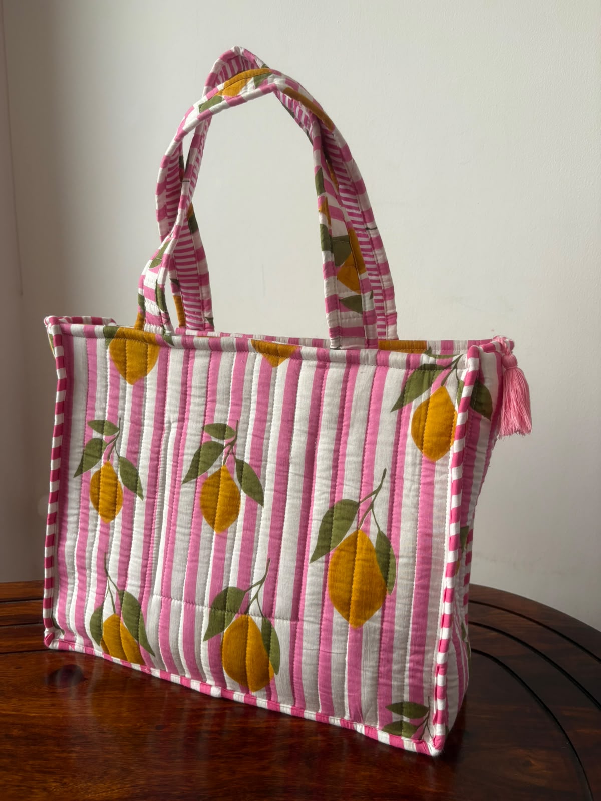 Midi-Tote Bag + Travel Pouch - Image 2