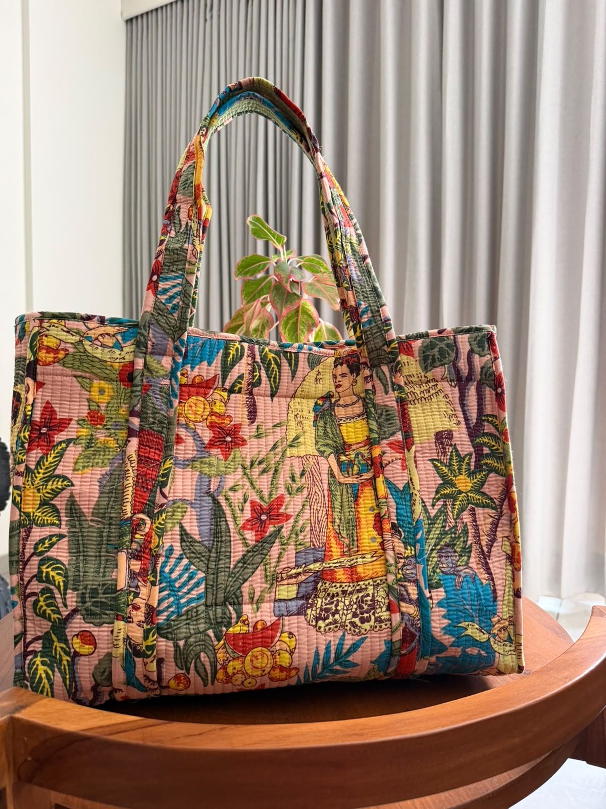 Slim Tote Bag with Magnetic Button