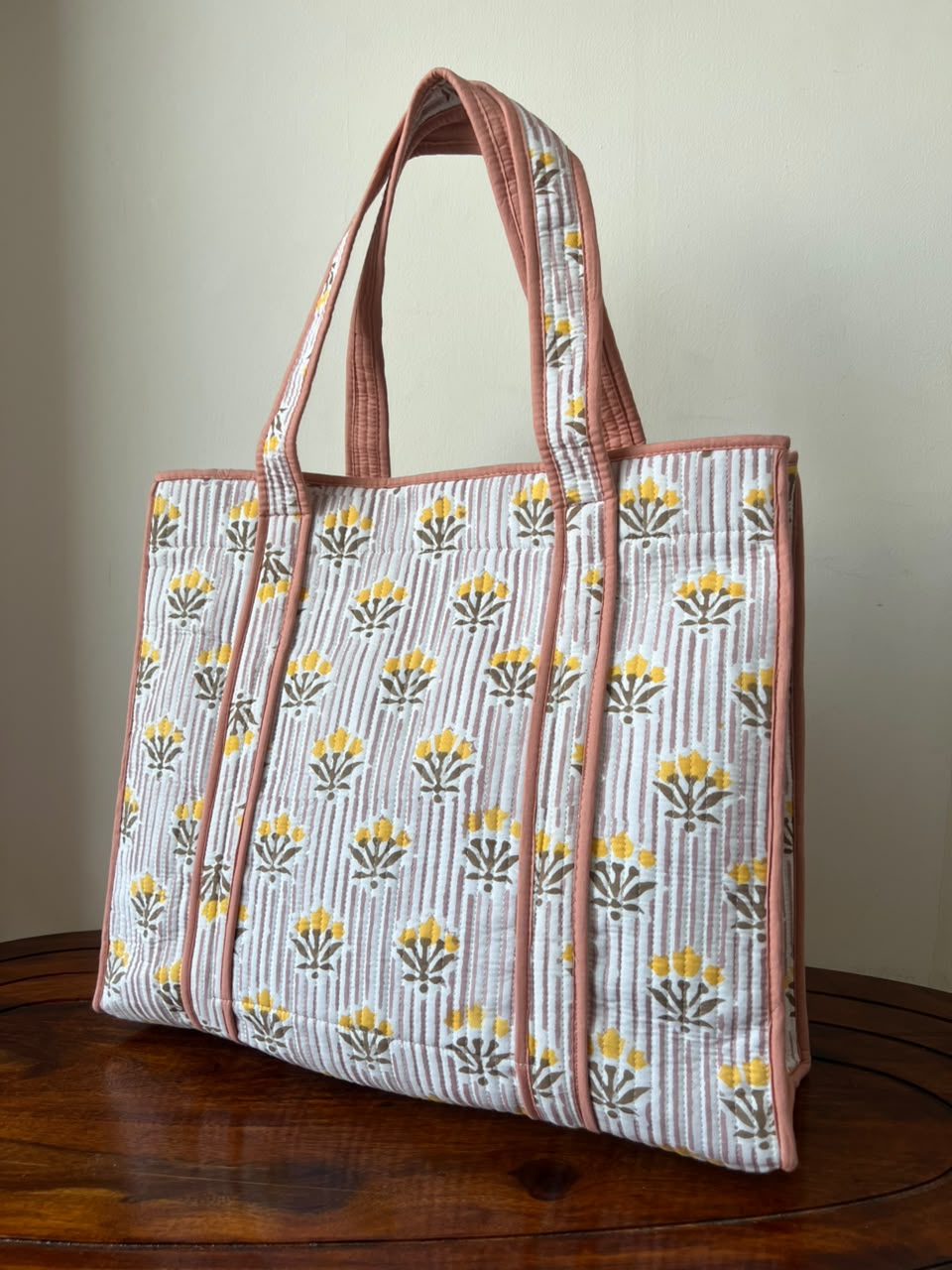 Tote Bags with Magnetic Buttons