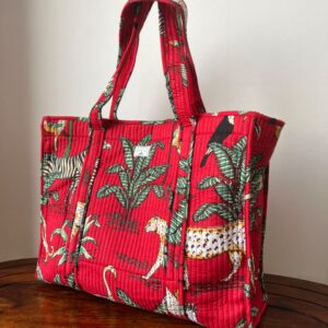 Tote Bags with Magnetic Buttons