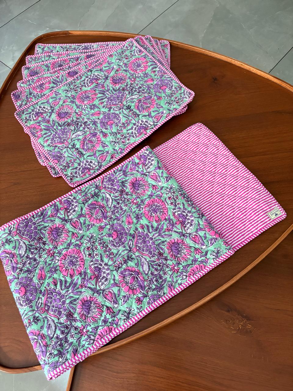 Table Runner & Placemats Set of 6