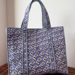 Tote Bags with Magnetic Buttons