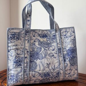 Tote Bags with Magnetic Buttons